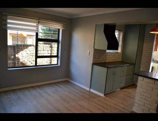 3 BEDROOM CLUSTER FOR SALE IN DALPARK EXT 1